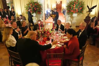 Tech Moguls and Cabinet Chiefs Anchor White House State Dinner for Xi Jinping