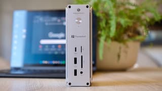 Keychron’s Thunderbolt 5 Dock Offers High-End Connectivity at a Competitive Price