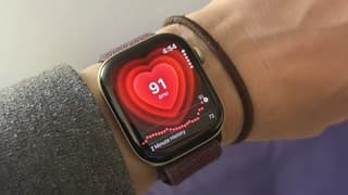 Apple Watch Series 12 Heart Sensor Matches Garmin in Independent Tests