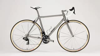 Firefly Revives Rim Brakes with 3D-Printed Titanium Frame and 40mm Tire Clearance