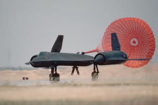 SR-71 Blackbird Vanishes from Edwards Base Amid NASA X-Plane Revival