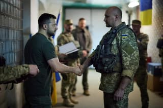 Zelensky Confirms Vivaldi Gains as Ukraine Warns of Russian Mobilization