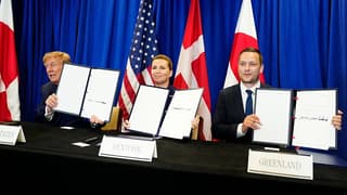 Viral 'Clowns' Claim Debunked as US Finalizes Arctic Defense Pact