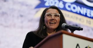 Alaska Voters Dismiss Peltola Abuse Claims, Prioritizing Senate Control
