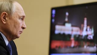 Russia Shifts War Costs to Citizens via New Tax Hikes