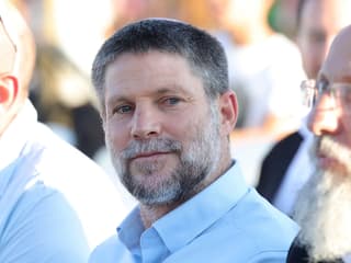Smotrich demands Gaza-style military campaign in West Bank amid new closures