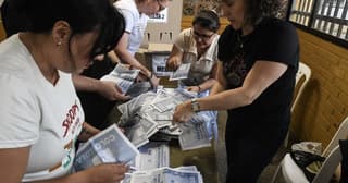 Colombia heads to runoff between Trump-aligned outsider and leftist peace negotiator