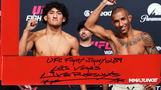 Rosas Jr. Stuns Barcelos in Fifth-Round Stoppage to Headline UFC Vegas 121