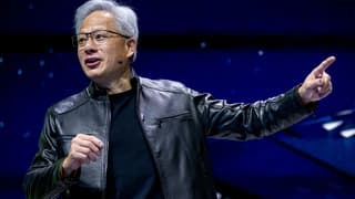 Huang Calls AI Distillation 'Competition,' Defying White House 'Theft' Accusations Amid US-China Summit