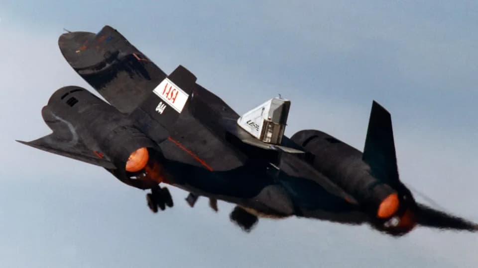 SR-71 Blackbird Vanishes from NASA Display Amid Hypersonic X-Plane Push