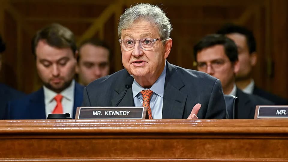 Kennedy Proposes Ban on Naming Buildings After Living Officials Amid Trump Ad Controversy