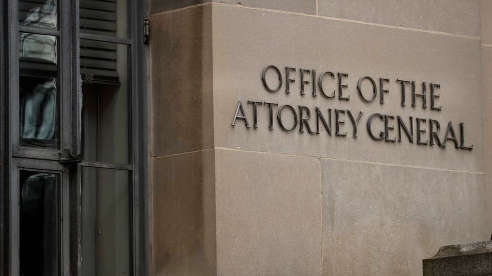 US Charges Oxygen Forensics CEO and Russian Co-Conspirator with Wire Fraud Over Hidden Ownership