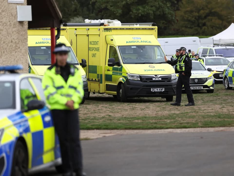 Five Arrested in Terror Probe After Suspicious Vans Reported Near US Bomber Base in England