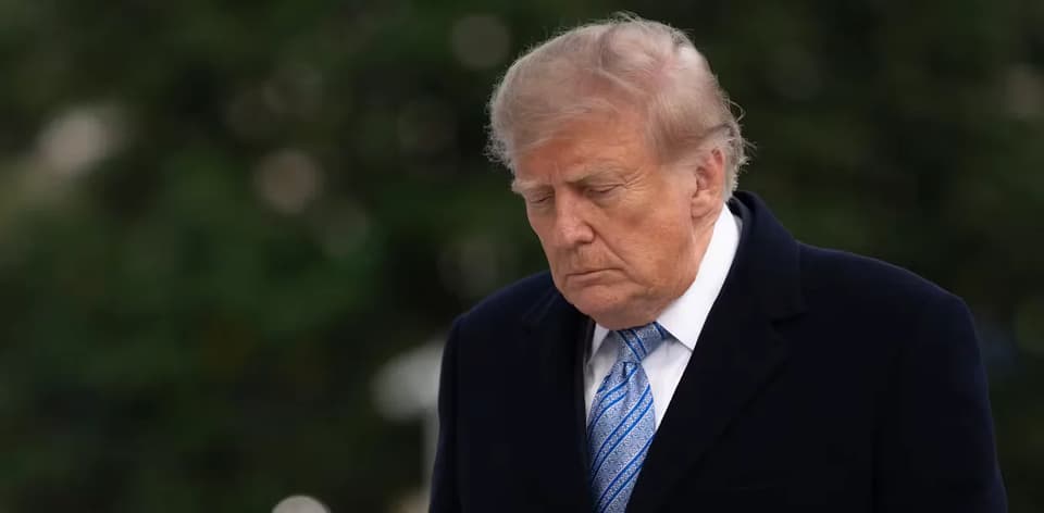 Trump Hits Record Low Approval as Democrats Lead Midterm Races