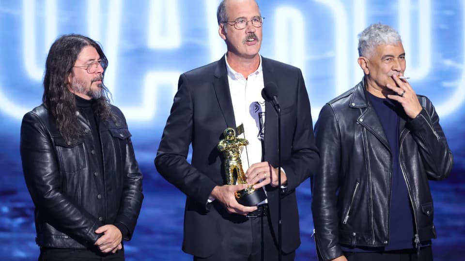 2026 VMAs: Madonna Dominates, Swift Sets Record, and Nirvana’s Silent Tribute Divides Critics
