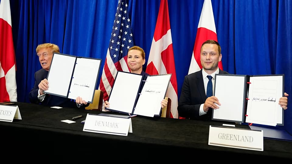 Viral 'Clowns' Claim Debunked as US Finalizes Arctic Defense Pact