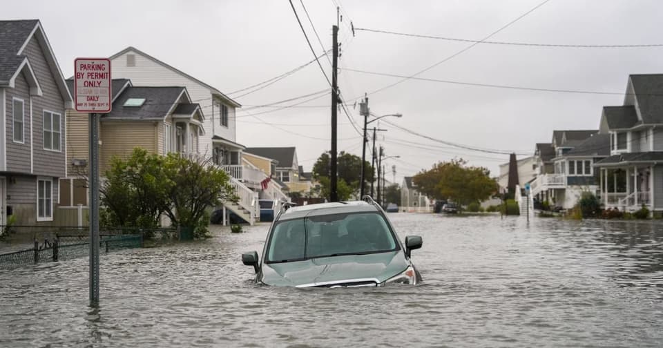 Nor'easter Kills One, Floods Jersey Shore, and Disrupts East Coast Travel