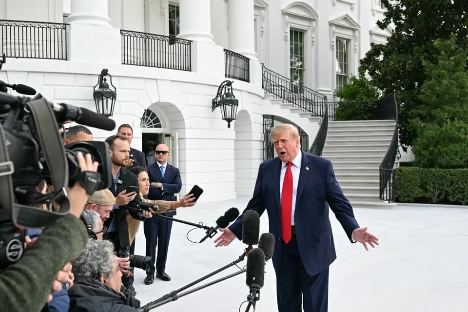 Trump’s Press Ban Escalates: Judge Halts Exclusion, but White House Blocks Pool Coverage
