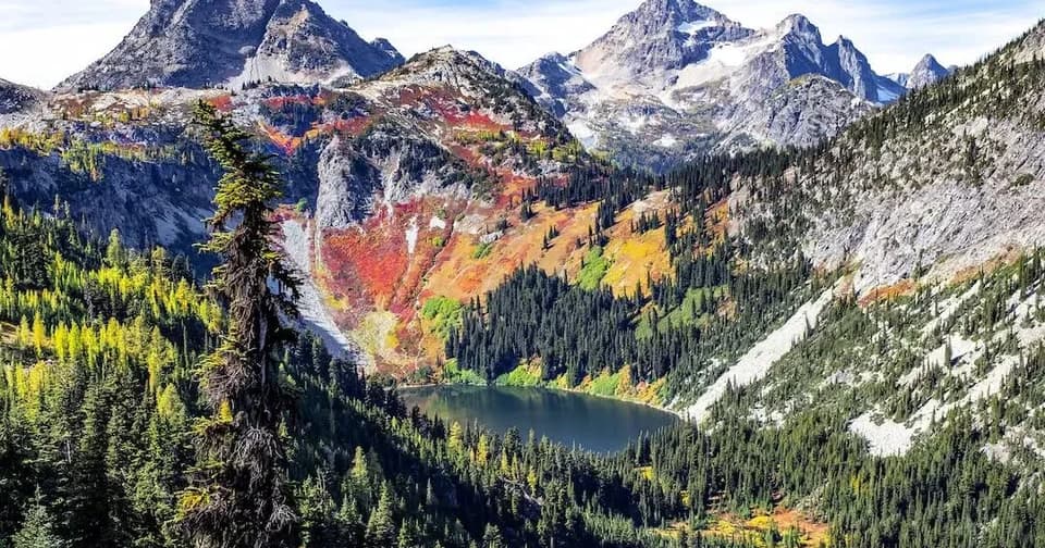 Two Hikers Die Within 24 Hours on Washington's Dangerous Sauk Mountain Trail