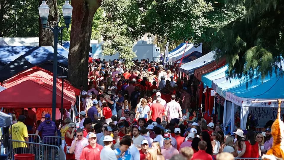 Two Ole Miss Students Die in Separate Incidents; Kratom Found but Cause Unconfirmed
