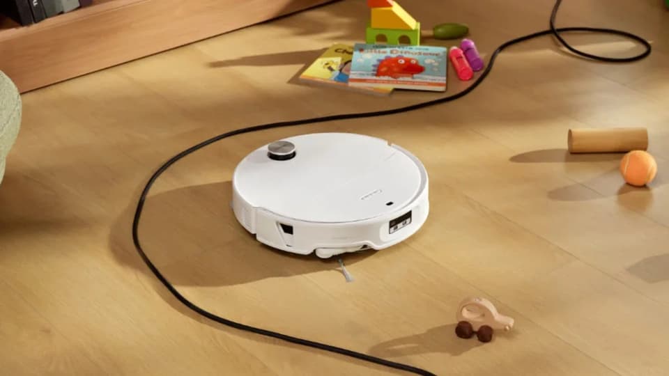 Fall Prime Day: Roborock, Dreame, and Shark Cut Prices on High-End Cleaning Tech