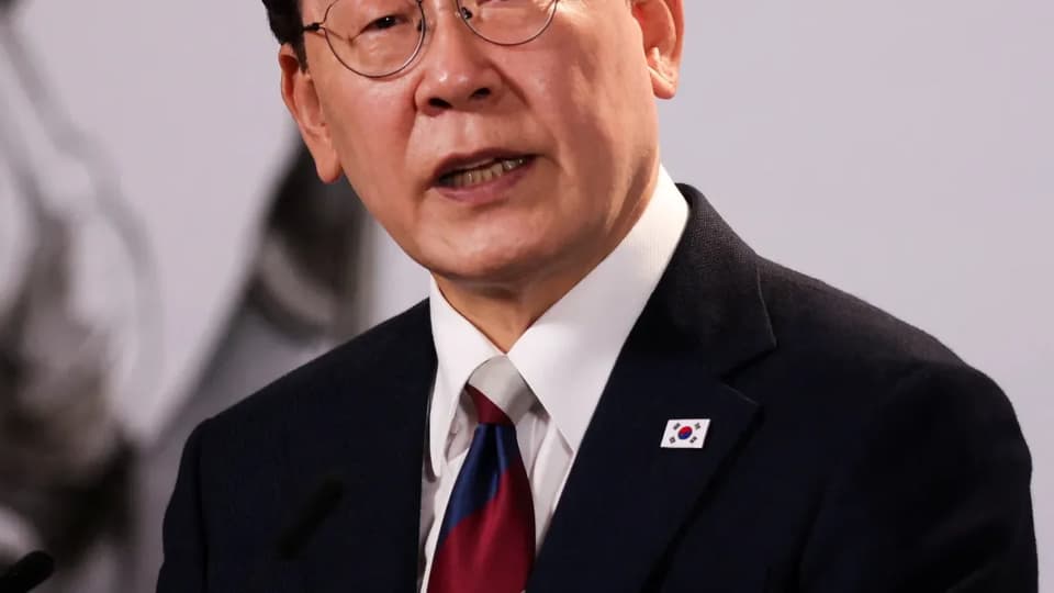 Seoul and Kyiv clash over breach of secrecy pact regarding North Korean POWs