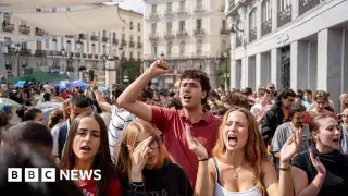 Spain’s coalition unveils emergency housing decrees to halt evictions after Maricarmen crisis