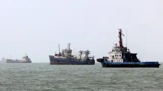 Iran tightens leadership, while Hormuz remains closed and oil markets stay on edge
