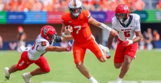 Virginia unleashes run-heavy attack to topple NC State 34-8