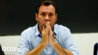 Spain’s Transport Minister Refuses Resignation Amidst Deadly Rail Crash Investigation