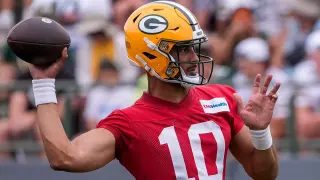 Love Shines as Packers Put on Show in Practice 13