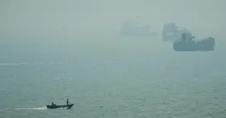 US Strikes Iranian Tankers as IRGC Attacks Escalate in Hormuz