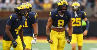 Michigan-Iowa Clash Hinges on Underwood’s Zone Struggles and Turnover Battle