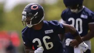 Bears double down on run game and 13 personnel in second padded practice