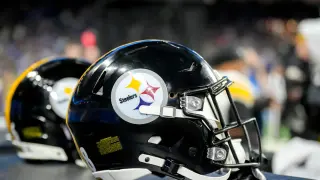 Steelers part ways with senior ST coach Derius Swinton over policy violation