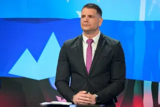 Slovenia Weighs NATO Exit Referendum and Sees Moscow Outreach