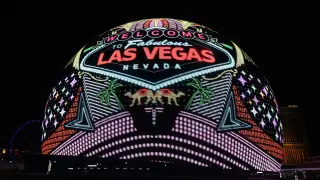 Vegas launches 180-deal sale to reverse 7.5% visitor drop