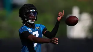 Brian Thomas Jr. Breaks Out as Jaguars OTAs Heat Up