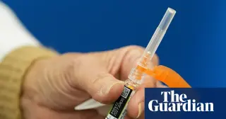 Mutated H1N1 triggers early US flu surge, prompting urgent vaccination calls
