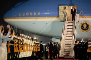 Trump's China Trip Brings Tech Titans and Finance Chiefs Aboard