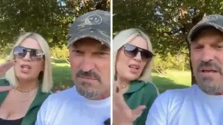 Tori Spelling Steps Away From 90210MG Podcast With Jennie Garth
