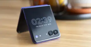 GrapheneOS Expands to Motorola Flagships and Razr Foldables