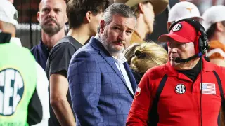 Ted Cruz Booed Loudly on College GameDay in Austin While Promoting College Sports Act