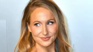 Nikki Glaser: I’m In Charge and OK With My Boyfriend Hooking Up With Others