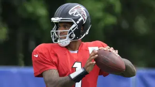 Breech Unveils 2026 NFL Final Records and Falcons Name Week 1 QB