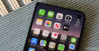 iPhone Duo Launches with Praise for Design but Immediate Hinge Cracks and Software Gaps