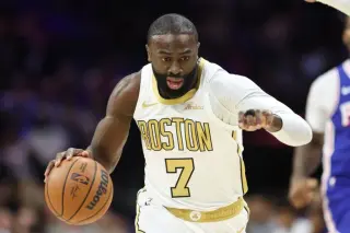 Jaylen Brown Becomes Trade Hot Topic as NBA Teams Circulate Offers