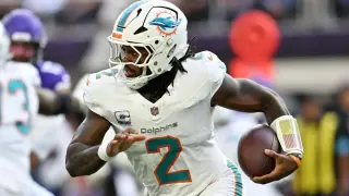 SportsLine AI Forecasts Dolphins Upset Over Bengals in NFL Week 5