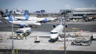 Verizon Cable Cut Grounds Flights Across Newark, Philly, NYC