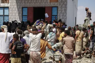 Taiz Declares Famine as Houthi Siege Cuts Supplies; Saudi Strikes Kill 13